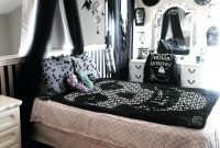 Gothic Bedroom Decor