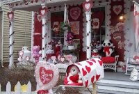 Valentine's Day House Decor