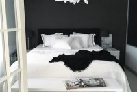 Black And White Bedroom Decor