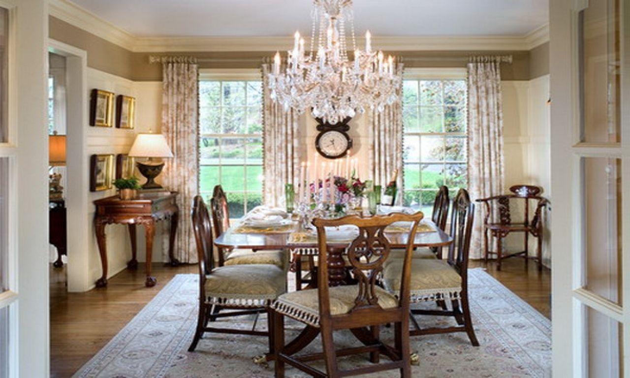Traditional Dining Room Chandeliers