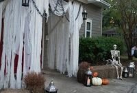 Front Yard Halloween Decorations